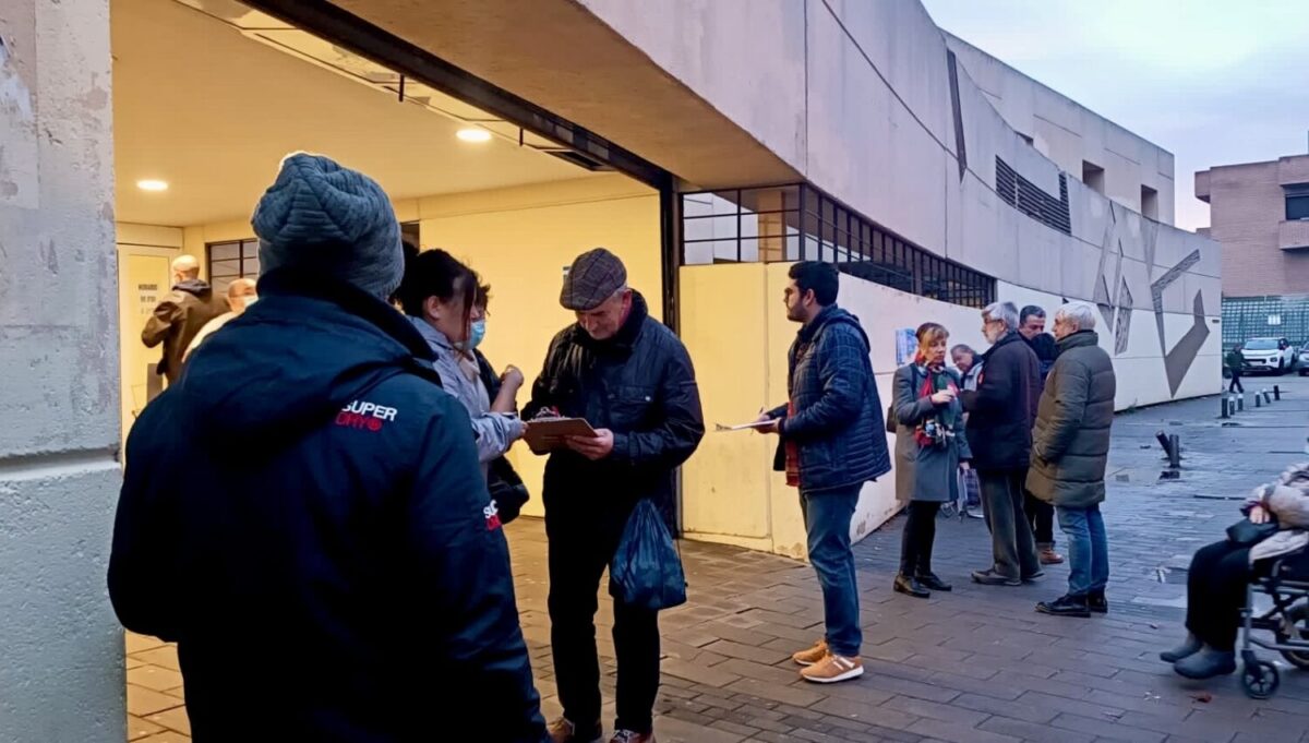 recogida firmas psoe leganes