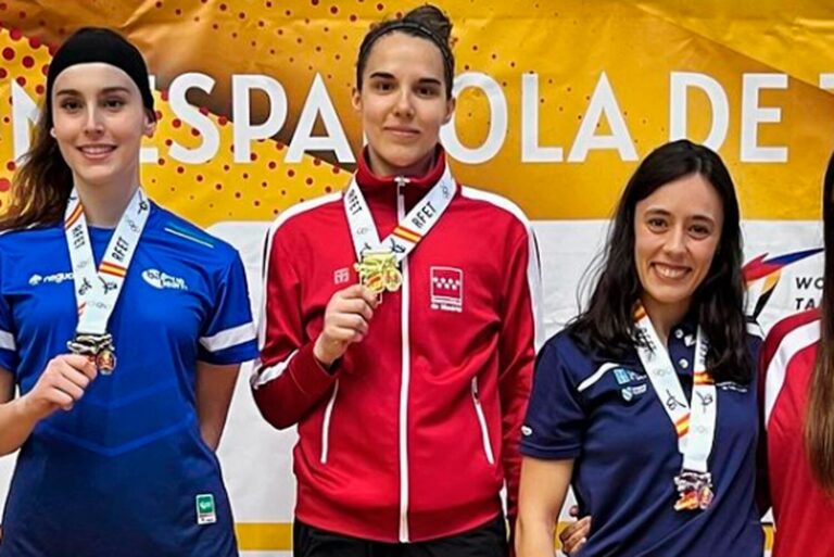 Marta Calvo, oro en el Campeonato de España de taekwondo 2024