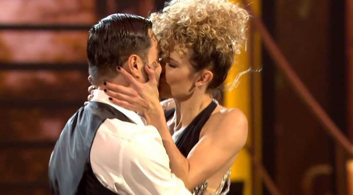 sheila casas bailando con las estrellas
