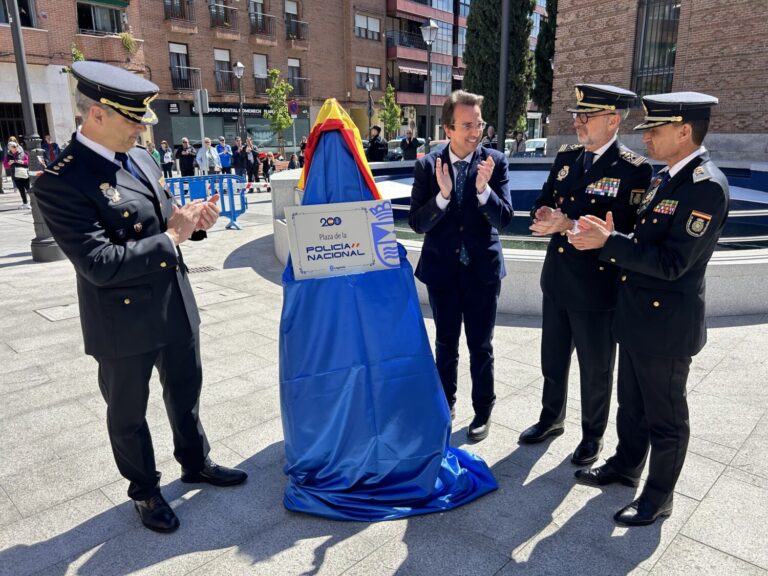 Leganés inaugura la Plaza de la Policía Nacional: «Es un orgullo»