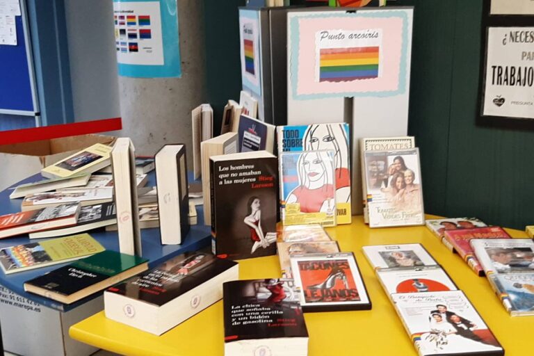 La Biblioteca Central de Leganés estrena un punto arcoíris