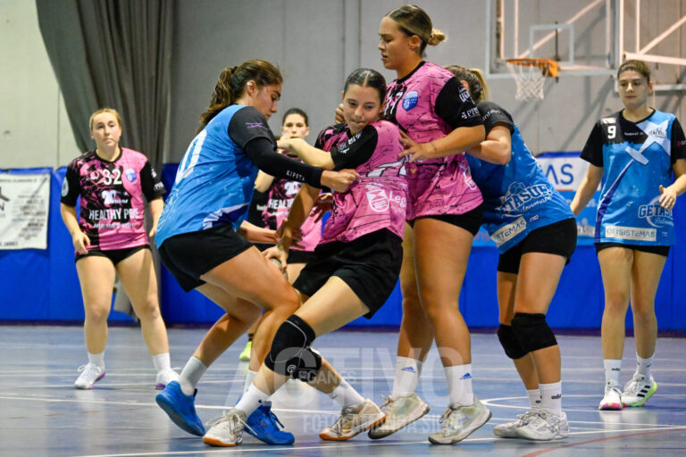 El Balonmano Leganés cae en su estreno en el derbi ante el Getasur