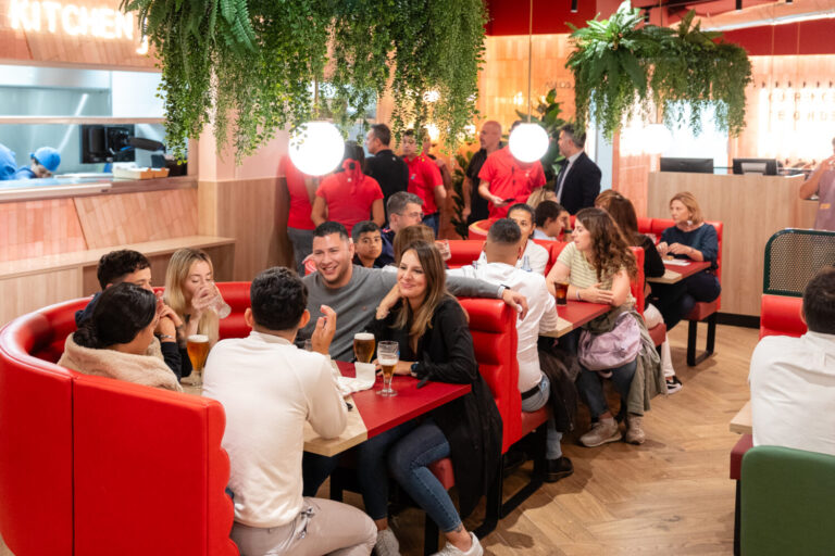 VIPS inaugura en Leganés su restaurante número 100 en Madrid