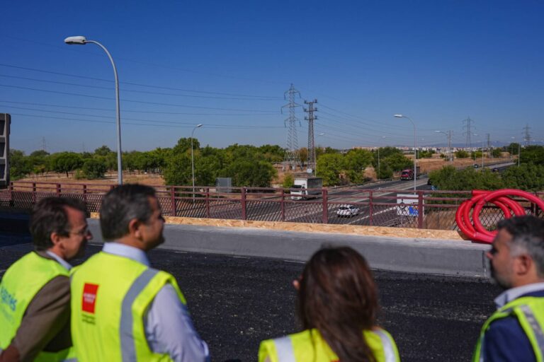 Avanzan las obras de rehabilitación del puente de la M-407