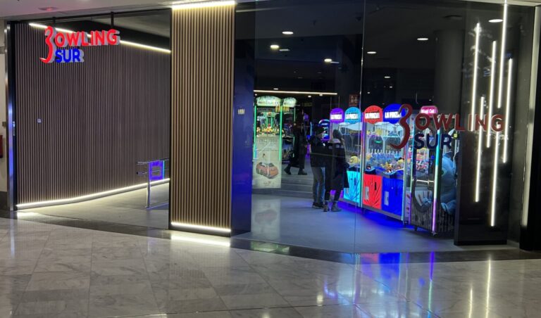 Westfield Parquesur reabre su bolera