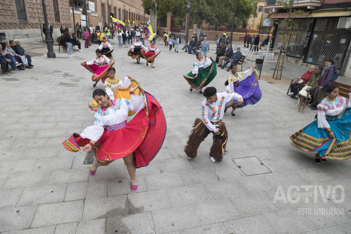 leganes dia hispanidad pasacalles