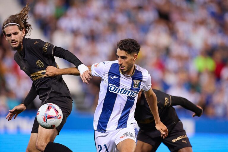El CD Leganés suma con un empate al Valencia que sabe a poco