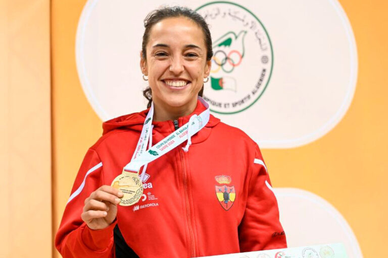 Celia Pérez arranca la temporada con bronce en Orán