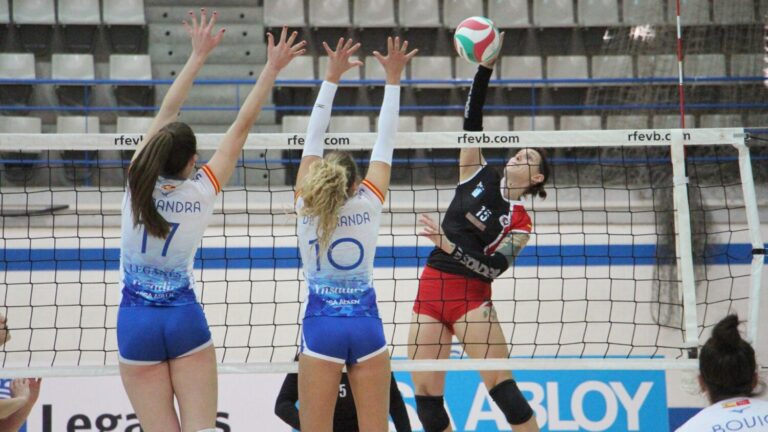 El UC3M Voleibol Leganés brilla en el derbi y jugará la Copa Princesa 2025