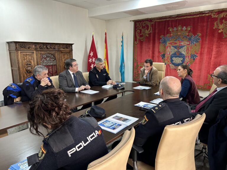 Policía Nacional refuerza su presencia en las zonas comerciales de Leganés esta Navidad