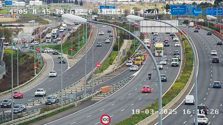 Accidente en la M-45 a la altura de Leganés provoca kilómetros de retenciones