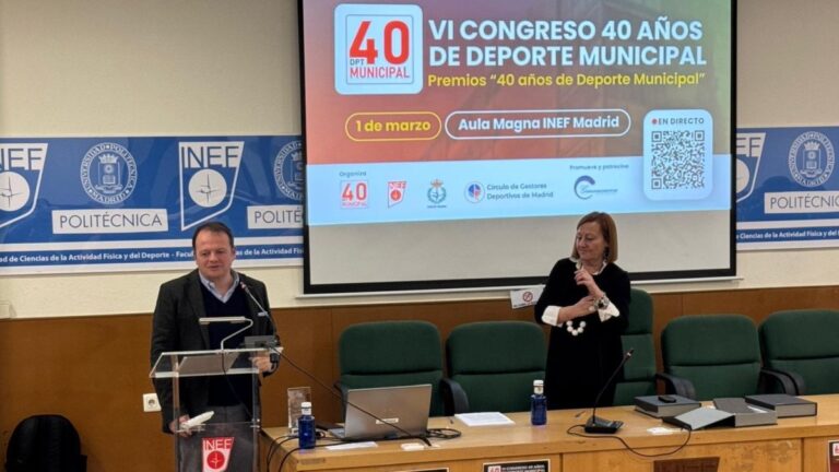 El Voleibol Leganés, reconocido por la promoción del deporte municipal