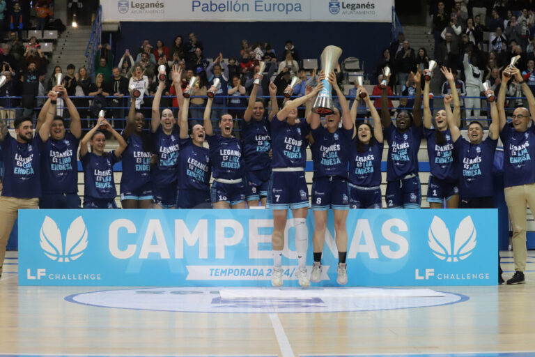 ¡Historia! El Baloncesto Leganés asciende a Primera ante un Pabellón Europa abarrotado