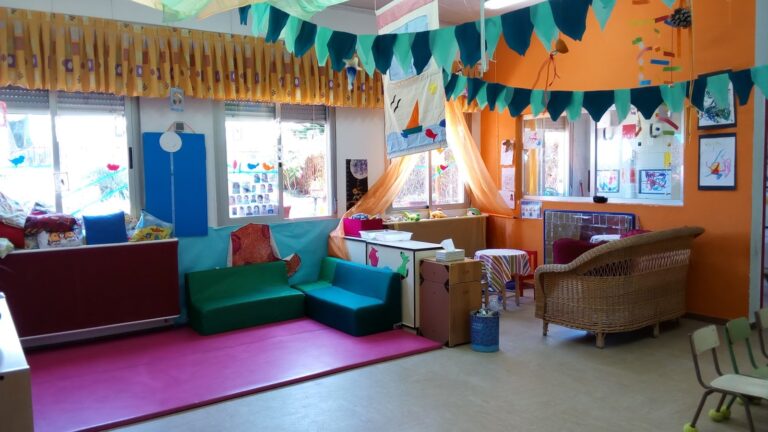 Renuevan mobiliario y electrodomésticos de las escuelas infantiles de Leganés