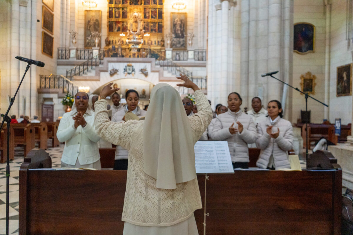 Esclavas de la Santísima Eucaristía y de la Madre de Dios