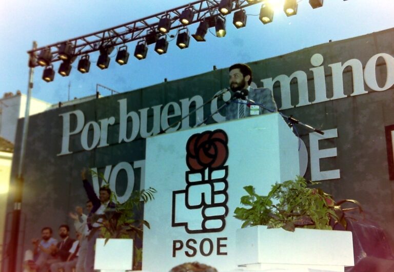 El PSOE de Leganés reivindica su legado con un acto junto a Fernando Abad