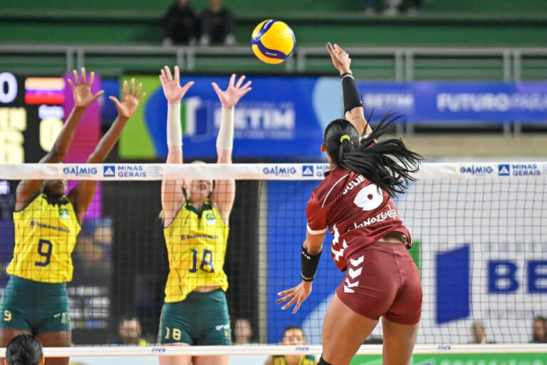 Julie Regalado, del Voleibol Leganés, lidera a Venezuela en la Copa América 2025