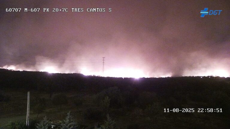 Incendio en Tres Cantos deja fuerte olor a humo en Leganés