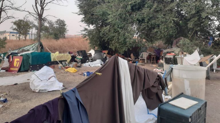 El Ayuntamiento de Leganés interviene un asentamiento ilegal en Prado Overa