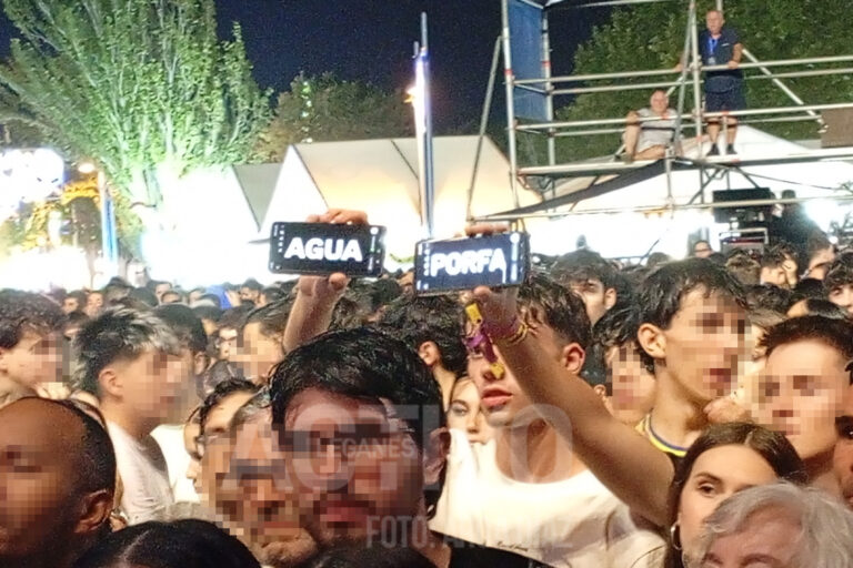 Ola de calor y largas esperas provocan varios desmayos en el Recinto Ferial de Leganés