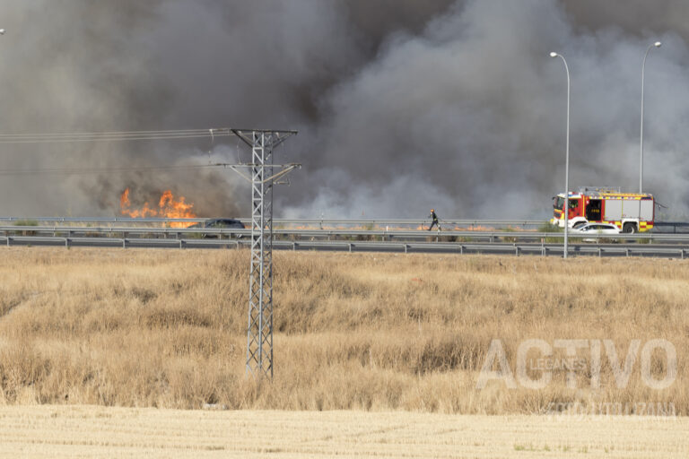 Nuevo incendio en Leganés provoca humo y retenciones en la M-45