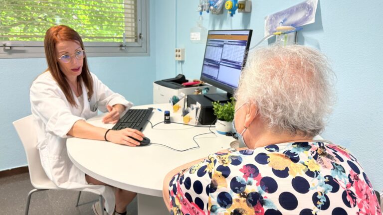 El Hospital Severo Ochoa incorpora una enfermera gestora para pacientes con cáncer de mama