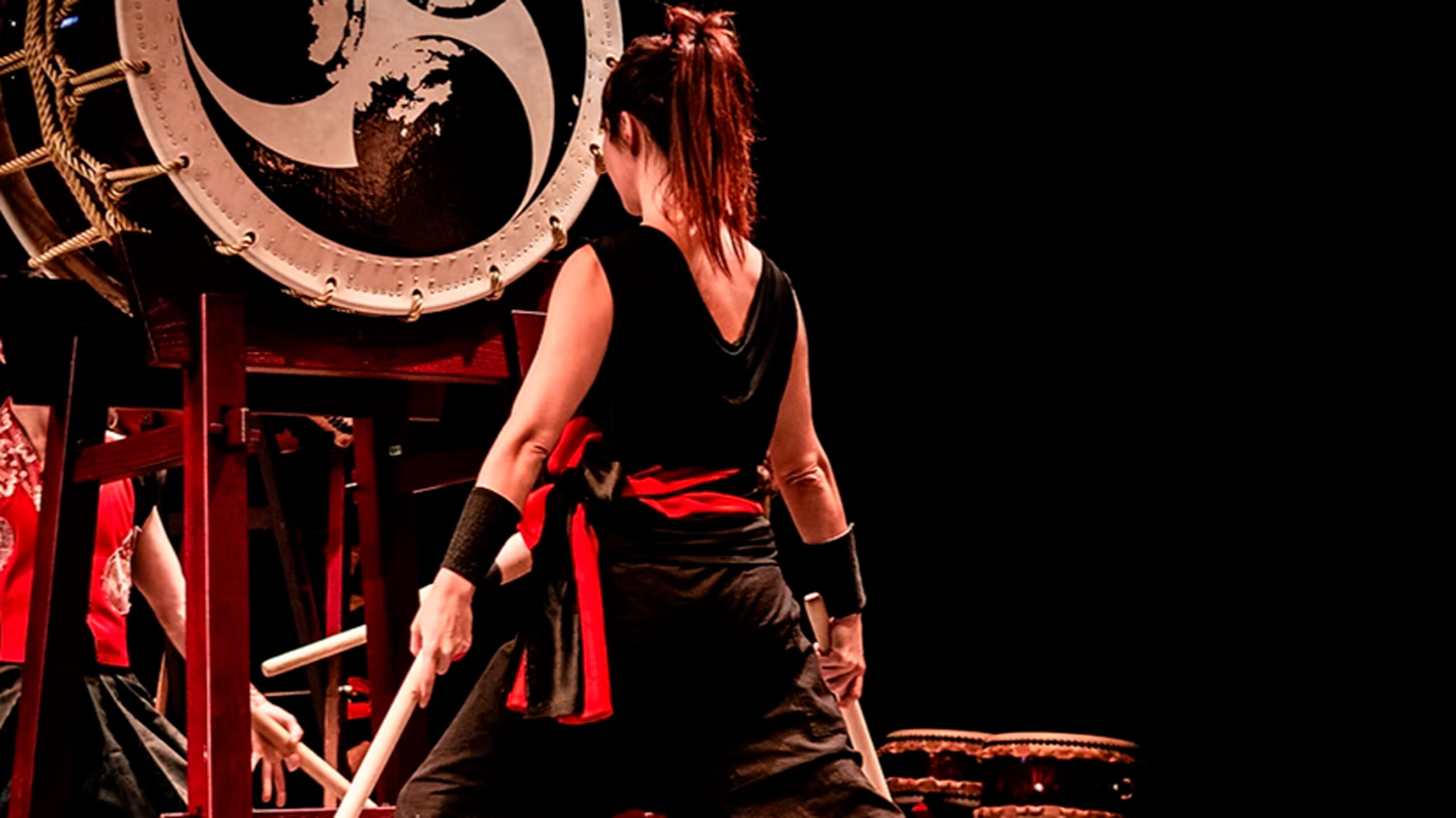 mas alla de taiko