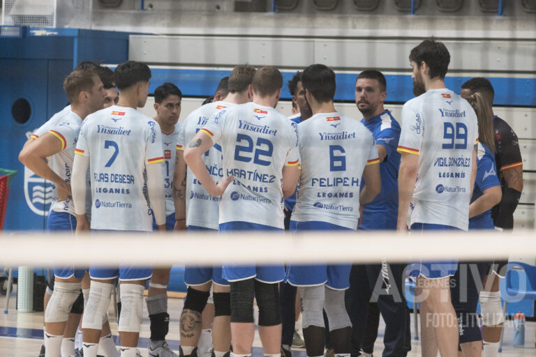 Voleibol Leganés no encuentra premio en Los Pajaritos ante un líder sólido