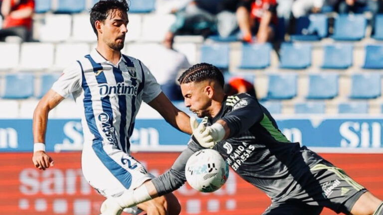 El CD Leganés firma un empate con sabor amargo ante el Mirandés pero mantiene su fortaleza fuera de casa