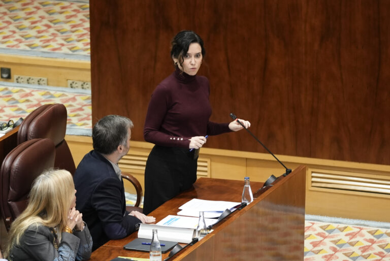 Ayuso vende Madrid a inversores inmobiliarios mientras rechaza limitar el precio del alquiler