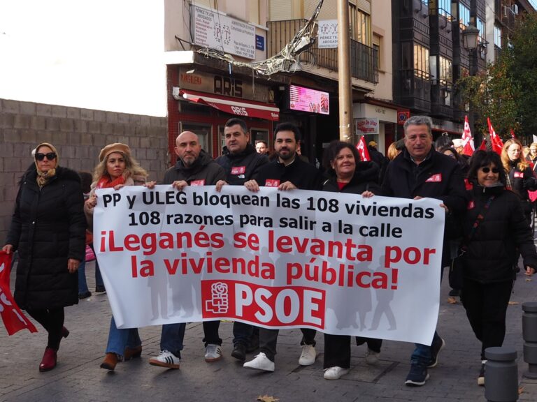 PSOE apoyó la concentración vecinal a favor de la vivienda pública en Leganés