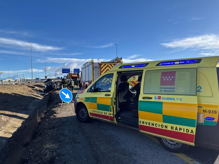 Una mujer de 24 años, herida potencialmente grave tras un accidente en la A-5 a la altura de Móstoles