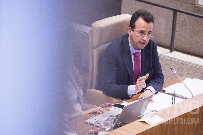 El alcalde de Leganés, reprobado por el Pleno por apoyar al alcalde de Móstoles