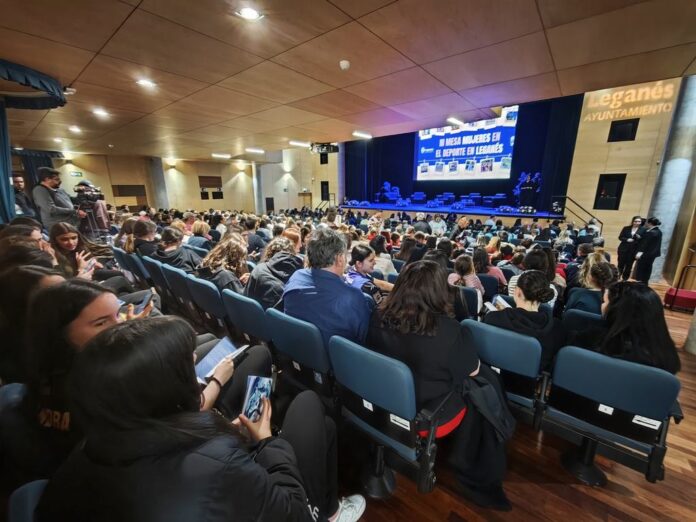 III MESA MUJER DEPORTE LEGANES 2026 (3)