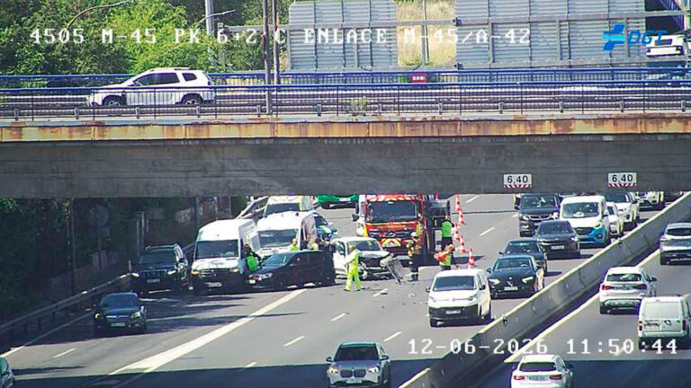 Un accidente de tráfico colapsa la A-42 y provoca kilómetros de retenciones