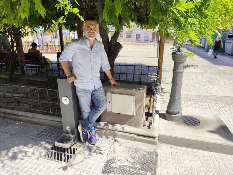 Leganés prueba fuentes para personas y perros: podría extenderse a más barrios