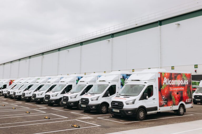 Alcampo busca más de 80 repartidores a domicilio en Madrid