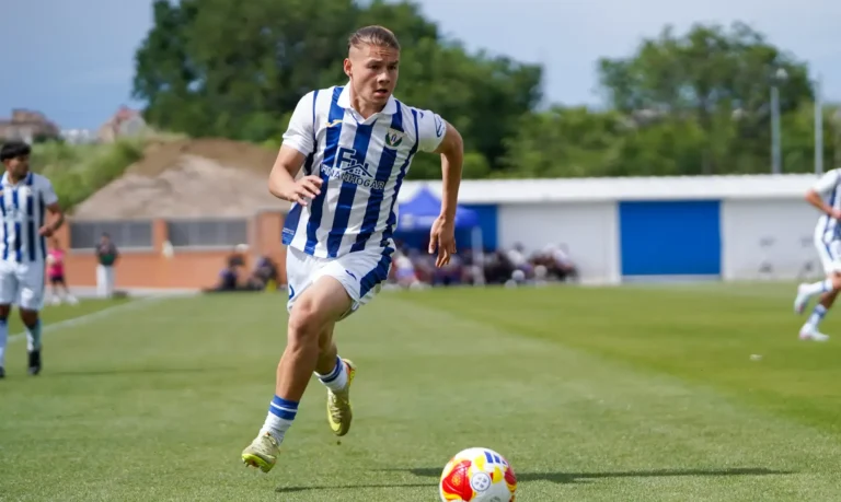 Lucas Macazaga, cedido a la SD Ponferradina