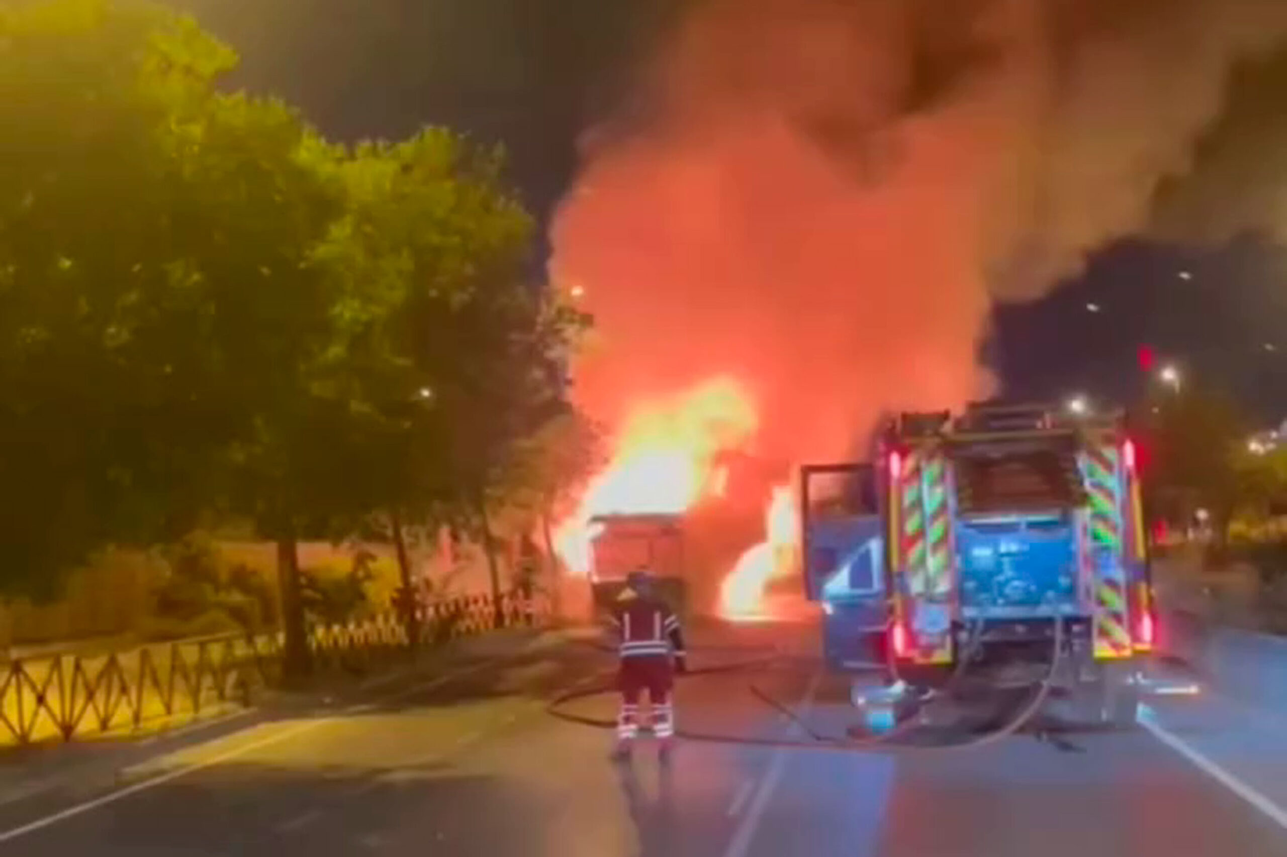 autobus calcinado incendio leganes